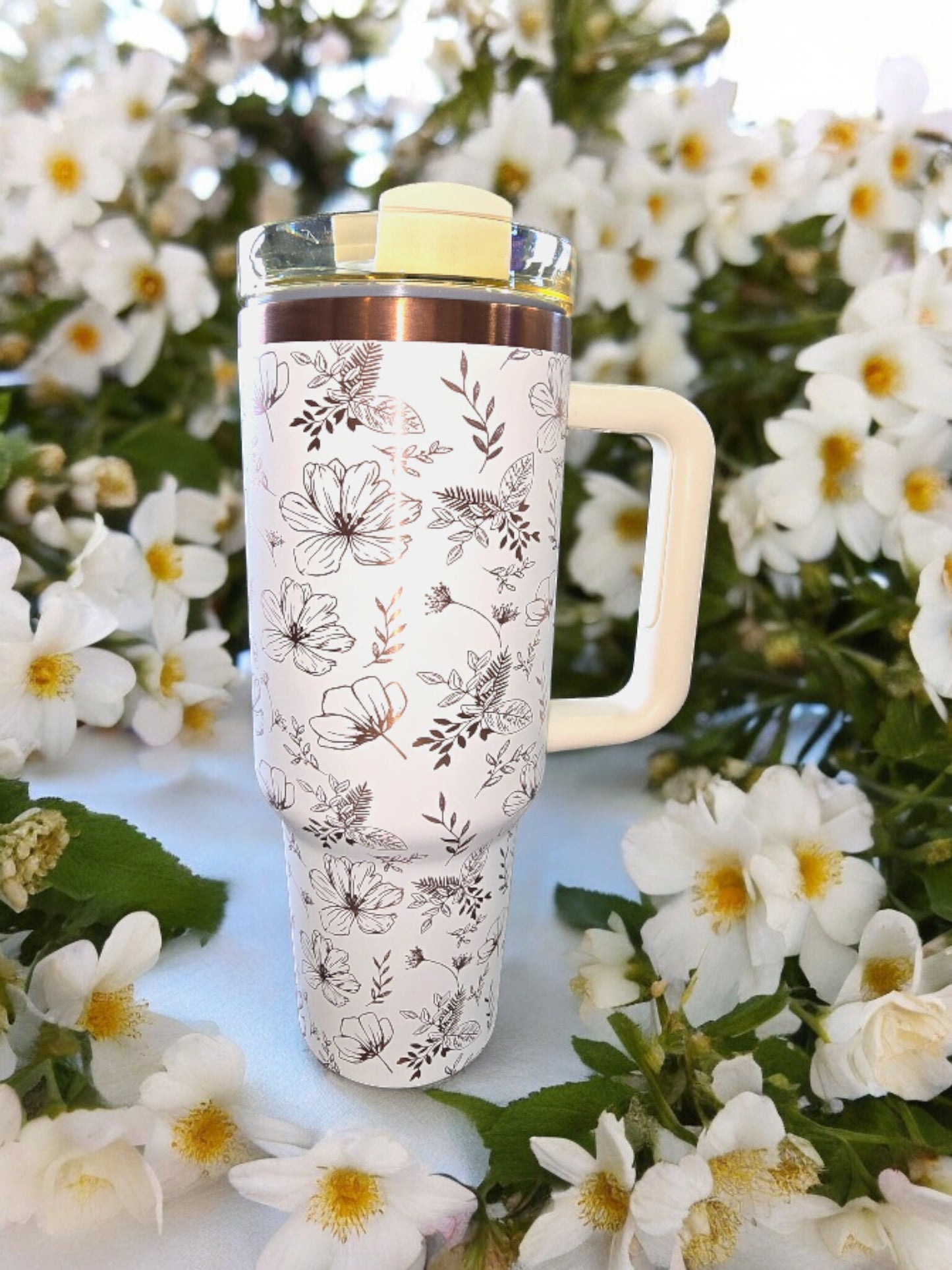 Seamless Flower Pattern Laser Engraved Full Wrap Design 40oz Tumbler