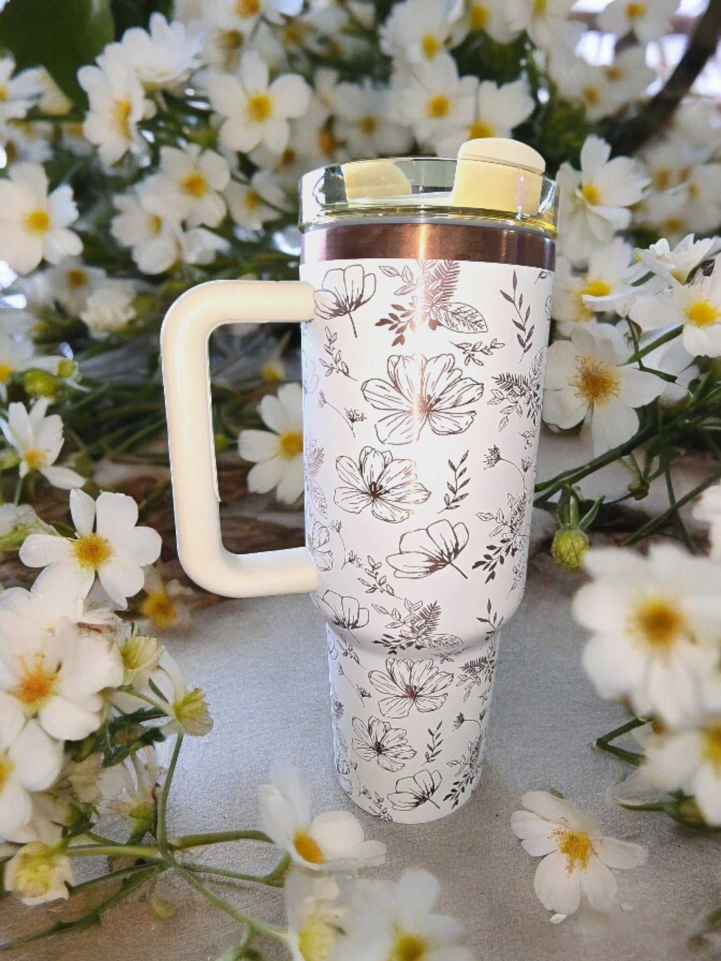 Seamless Flower Pattern Laser Engraved Full Wrap Design 40oz Tumbler